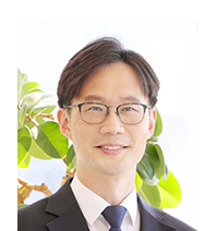 신영섭 목사.png